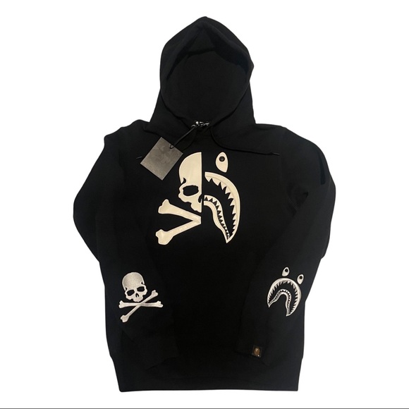 BAPE x Mastermind Half Skull Half Shark Pullover Size Small Black - Picture 2 of 13